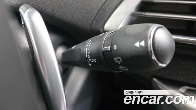 Peugeot 3008 (II) 1.6 BlueHDi Allure 2018 — фото 18