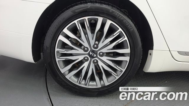 Kia K7 Premier 2.5 GDI X Edition 2020 — фото 5
