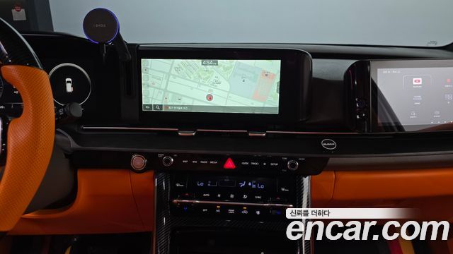 Kia Carnival (IV) Gasoline 9-seater Limousine(Special vehicle) 2022 — фото 17