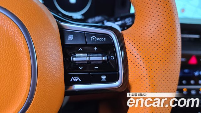 Kia Carnival (IV) Gasoline 9-seater Limousine(Special vehicle) 2022 — фото 21