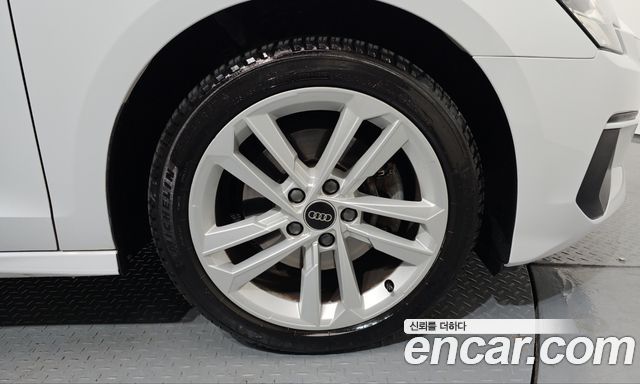 Audi A3 (8Y) 40 TFSI 2023 — фото 21