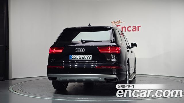 Audi Q7 (4M) 45 TFSI Quattro 2019 — фото 4