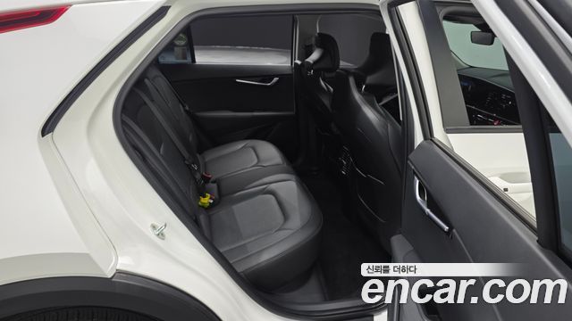 Kia Niro EV Air 2023 — фото 12