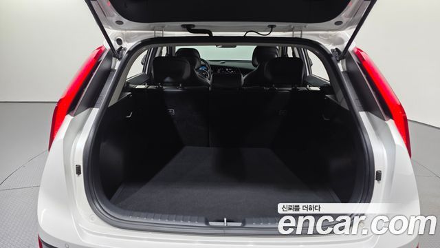 Kia Niro EV Air 2023 — фото 16