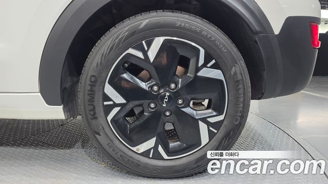 Kia Niro EV Air 2023 — фото 21
