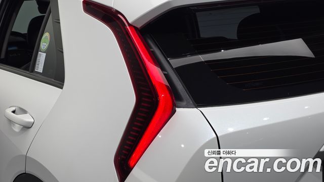 Kia Niro EV Air 2023 — фото 23