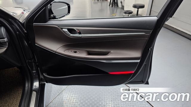 Hyundai Grandeur (IG) 2.5 Exclusice 2021 — фото 25