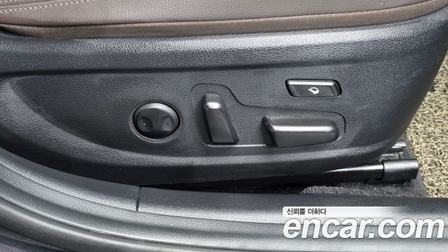 Hyundai Grandeur (IG) 2.5 Exclusice 2021 — фото 31