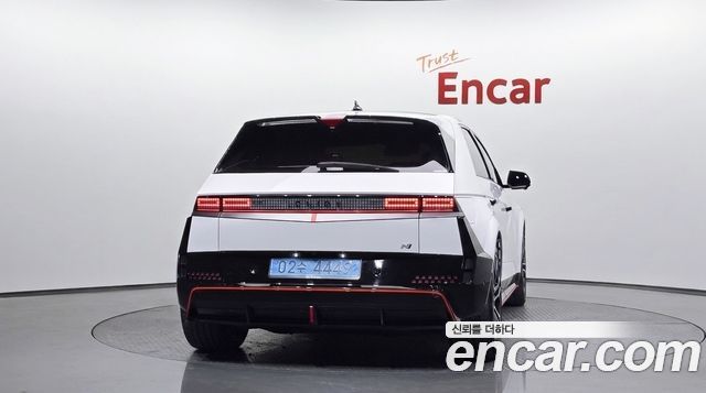 Hyundai Ioniq 5 N 2025 — фото 4