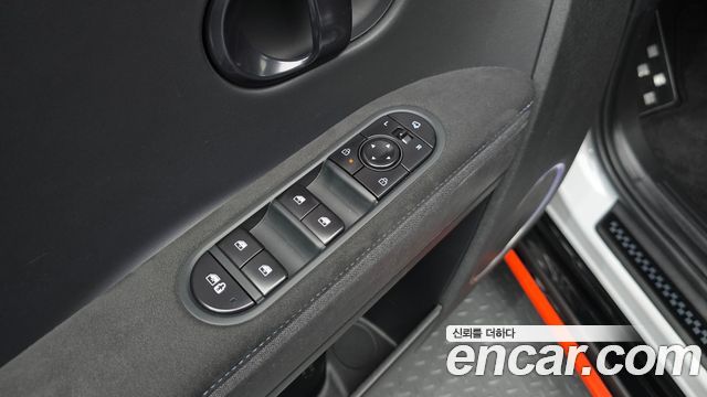 Hyundai Ioniq 5 N 2025 — фото 15