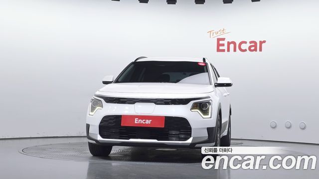 Kia Niro EV Air 2023 — фото 3