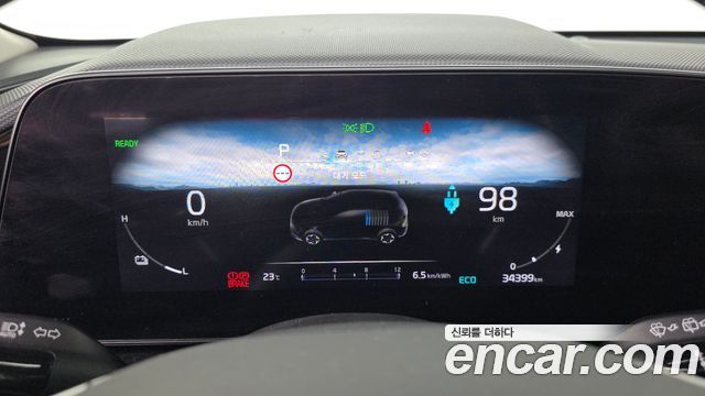 Kia Niro EV Air 2023 — фото 8