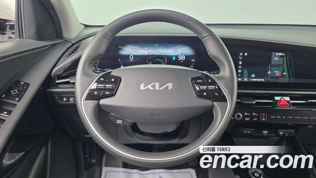Kia Niro EV Air 2023 — фото 13