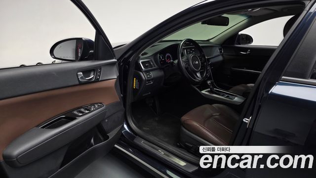 Kia K5 Hybrid (II) Noblesse Special 2018 — фото 10