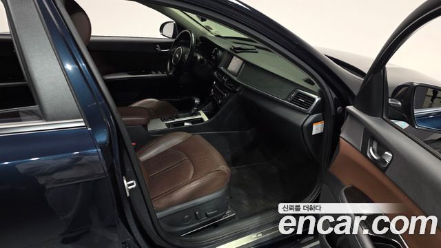 Kia K5 Hybrid (II) Noblesse Special 2018 — фото 11