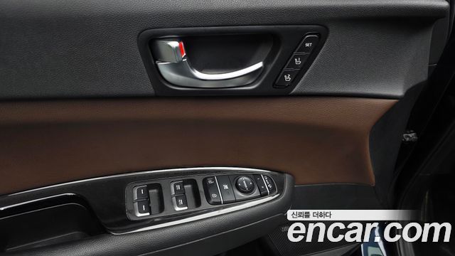 Kia K5 Hybrid (II) Noblesse Special 2018 — фото 17