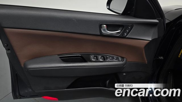 Kia K5 Hybrid (II) Noblesse Special 2018 — фото 24