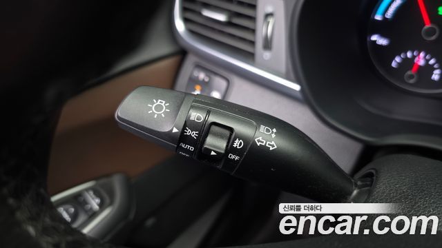 Kia K5 Hybrid (II) Noblesse Special 2018 — фото 28