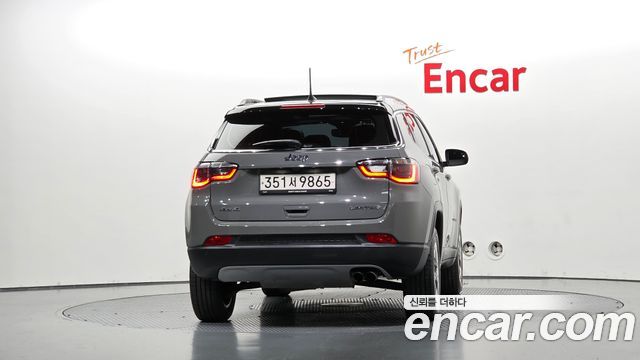 Jeep Compass (II) 2.4 Limited High AWD 2020 — фото 4