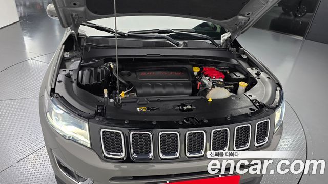 Jeep Compass (II) 2.4 Limited High AWD 2020 — фото 6