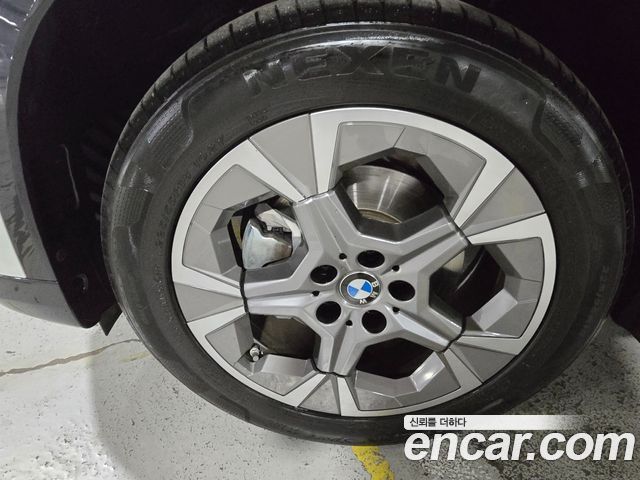 BMW X1 (U11) sDrive 20i xLine 2025 — фото 5