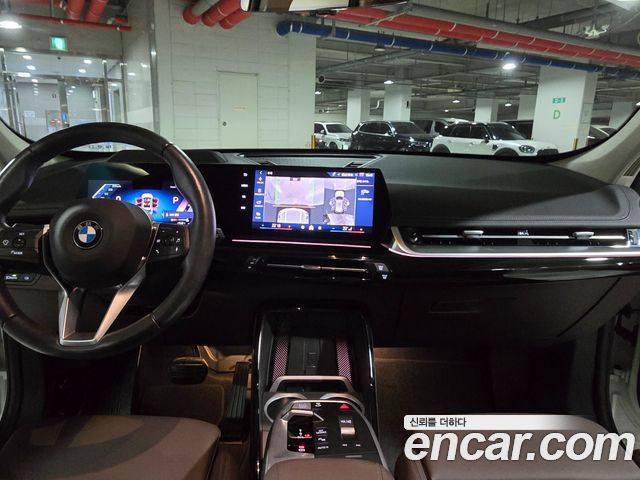 BMW X1 (U11) sDrive 20i xLine 2025 — фото 7