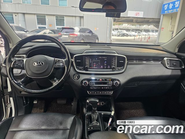 Kia Sorento Diesel 2.0 2WD Prestige 2018 — фото 7