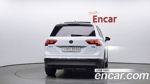 Volkswagen Tiguan (II) 2.0 TDI 4Motion Prestige 2020 — фото 4