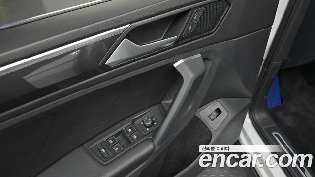 Volkswagen Tiguan (II) 2.0 TDI 4Motion Prestige 2020 — фото 15