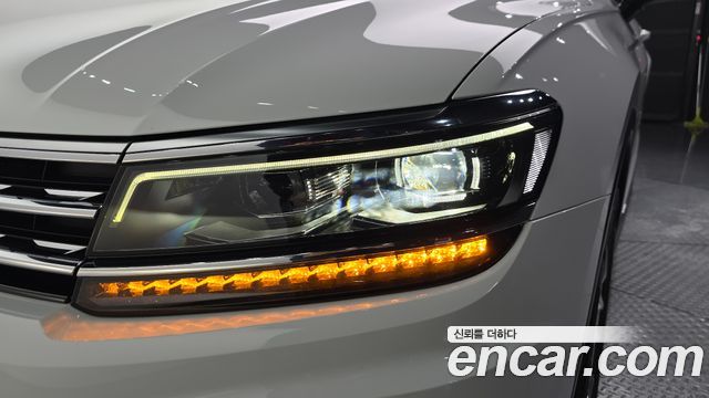 Volkswagen Tiguan (II) 2.0 TDI 4Motion Prestige 2020 — фото 22