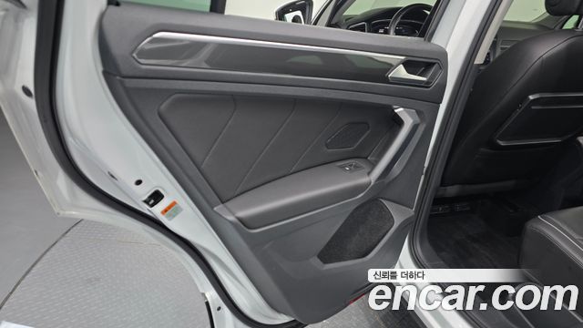 Volkswagen Tiguan (II) 2.0 TDI 4Motion Prestige 2020 — фото 25
