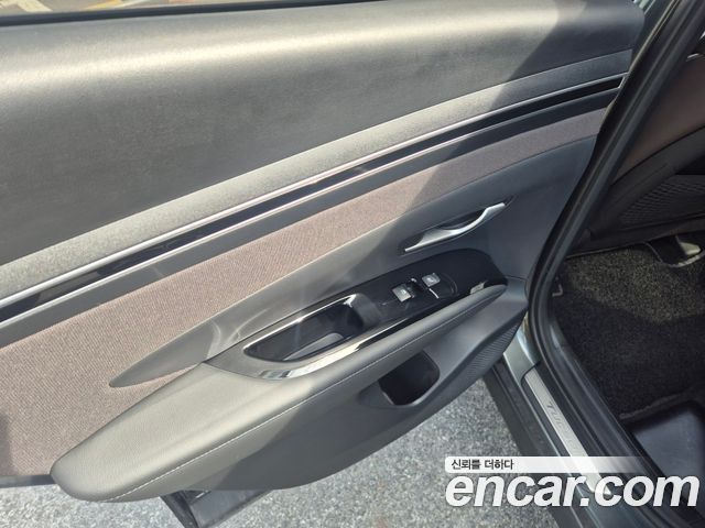 Hyundai Tucson (NX4) Gasoline 1.6 Turbo 2WD Inspiration 2021 — фото 7