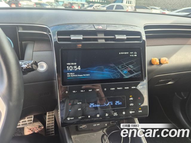 Hyundai Tucson (NX4) Gasoline 1.6 Turbo 2WD Inspiration 2021 — фото 16