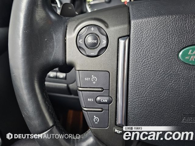 Land Rover Discovery 4 3.0 SDV6 HSE 2013 — фото 21