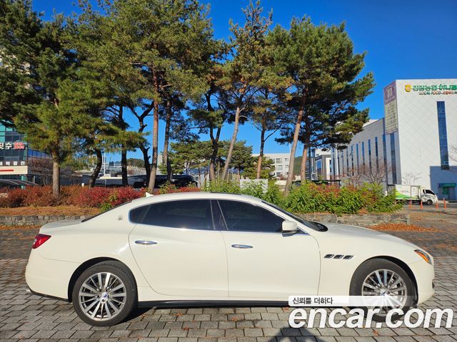 Maserati Quattroporte 3.0 Diesel 2016 — фото 4