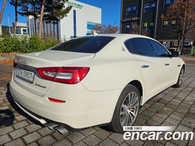 Maserati Quattroporte 3.0 Diesel 2016 — фото 6