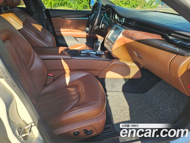 Maserati Quattroporte 3.0 Diesel 2016 — фото 17
