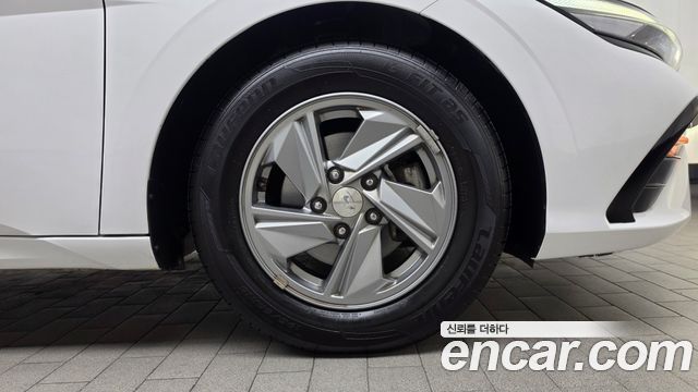 Hyundai Avante (CN7) 1.6 Smart 2024 — фото 5