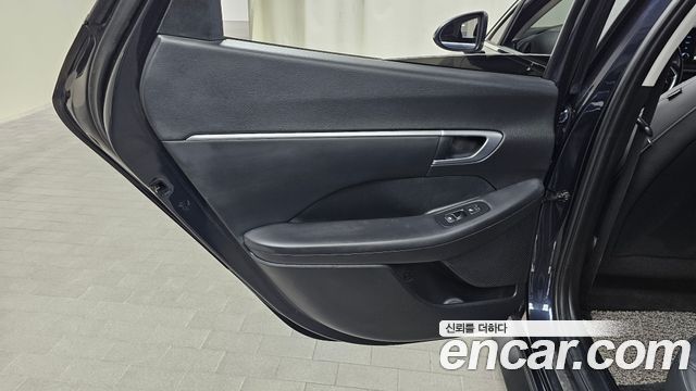 Hyundai Sonata (DN8) 2.0 Premium 2020 — фото 25