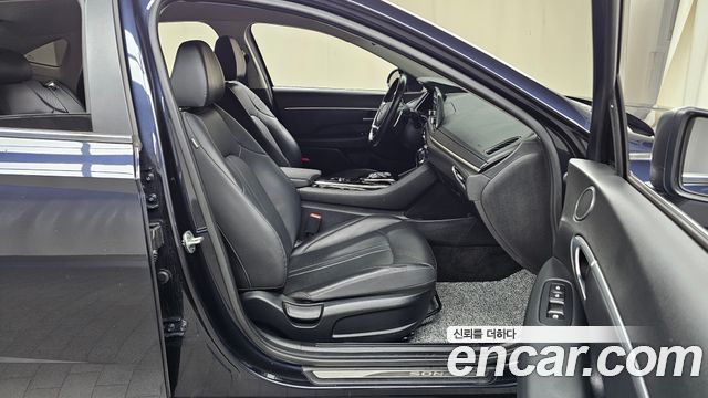 Hyundai Sonata (DN8) 2.0 Premium 2020 — фото 26