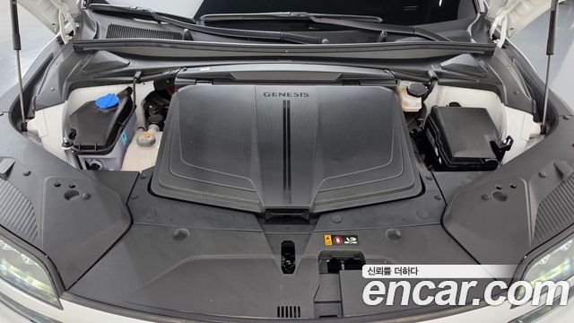 Genesis GV60 Standard AWD 2023 — фото 6