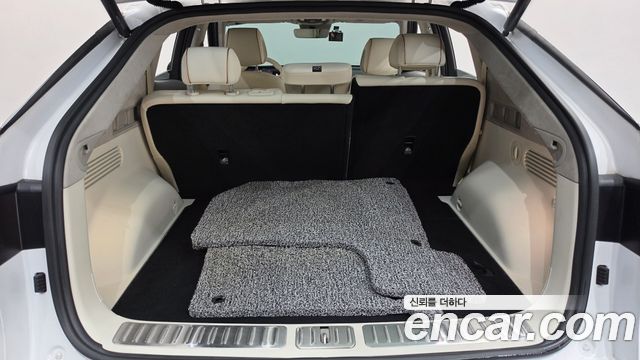 Genesis GV60 Standard AWD 2023 — фото 18