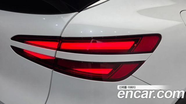Genesis GV60 Standard AWD 2023 — фото 23