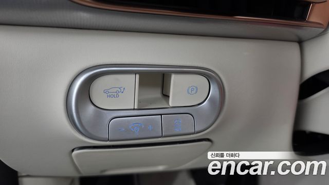 Genesis GV60 Standard AWD 2023 — фото 28