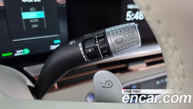 Genesis GV60 Standard AWD 2023 — фото 29