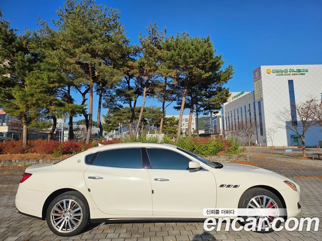 Maserati Quattroporte 3.0 V6 2016 — фото 5