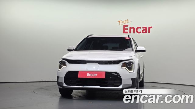 Kia Niro EV Air 2023 — фото 3