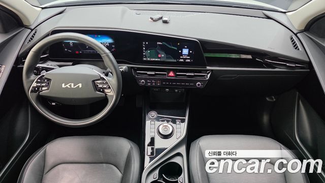 Kia Niro EV Air 2023 — фото 7