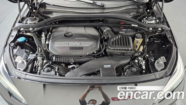 BMW 2 Series Gran Coupe (F44) 220i Sport 2023 — фото 6