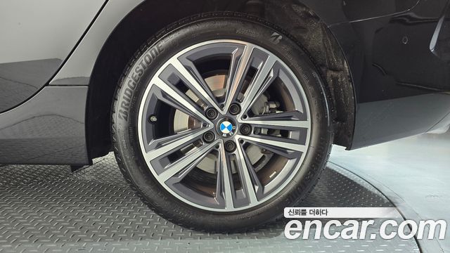 BMW 2 Series Gran Coupe (F44) 220i Sport 2023 — фото 21